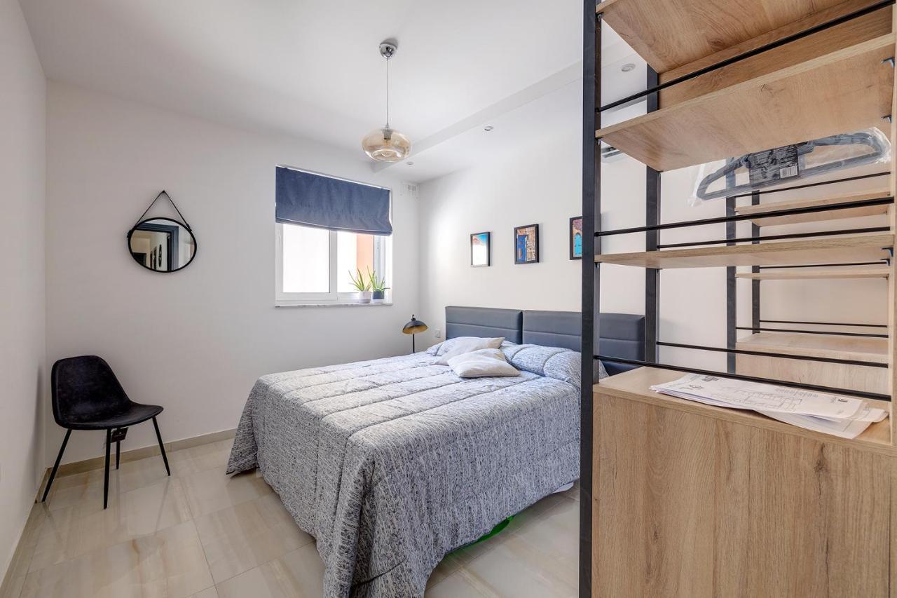Chic 2Br Apartment, Ideal Location Ta Xbiex Bagian luar foto
